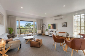 13 47-48 Franklin Pde - Linen Included - Waterfront